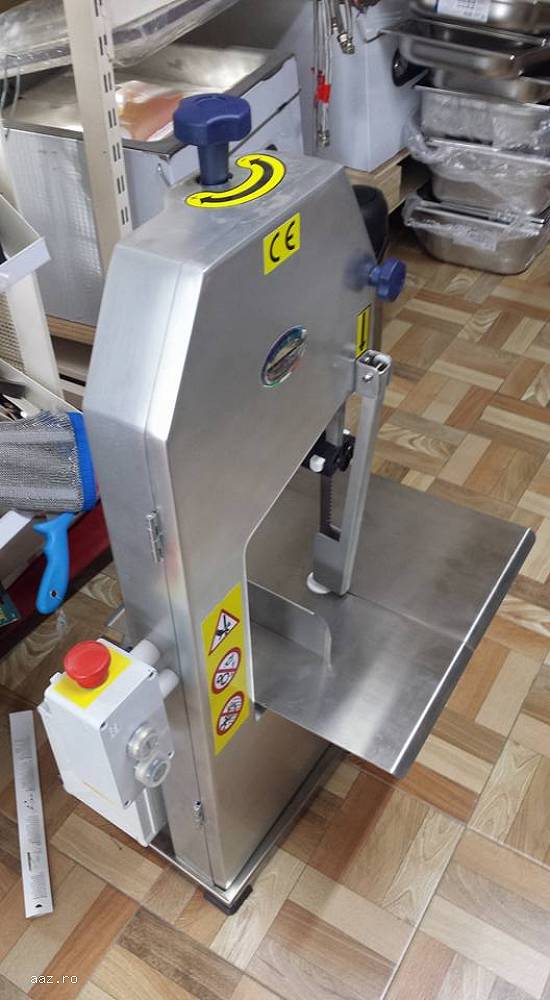 Banzic profesional Minger 2000 -10 lame cadou An: 2015 Fabricat in Italia Dim.suprafata lucru :41×4