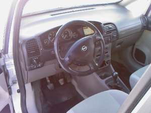 VAND/SCHIMB OPEL ZAFIRA ELEGANCE 2.0TDI 2005 IMPECABIL