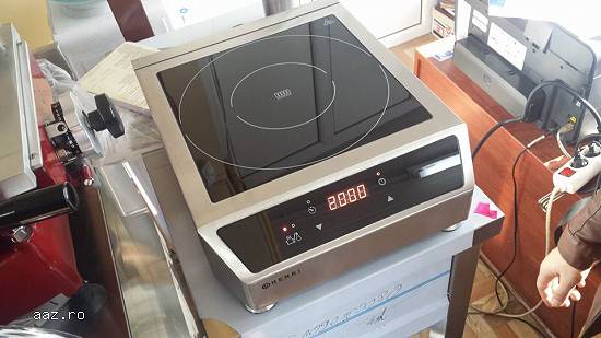 Plita inductie Hendi Model:3500D -3500W Dim.34x45x12cm Alimentare 220v