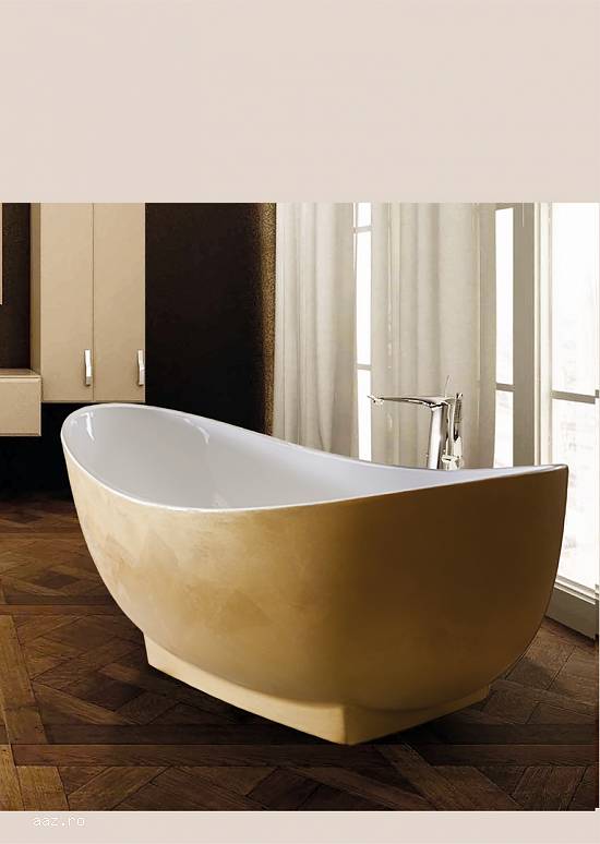 cada baie unicat cu mozaic ovala freestanding