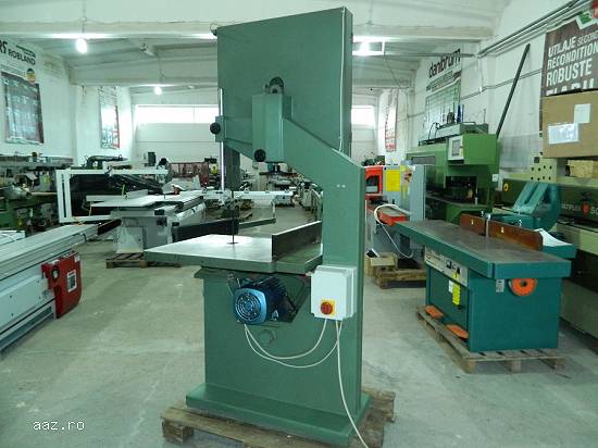Ferastrau Panglica Meber 700_