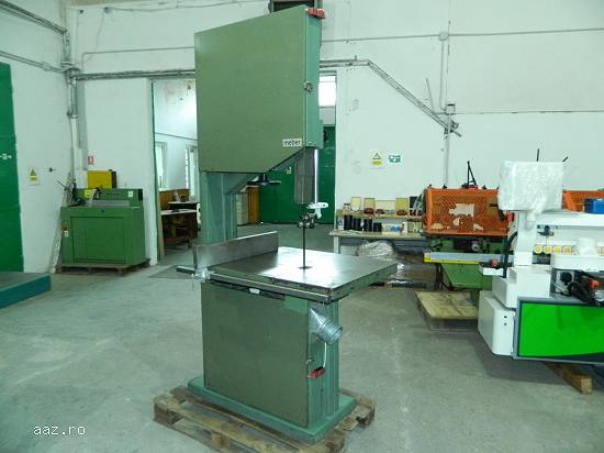 Ferastrau Panglica Meber 700_