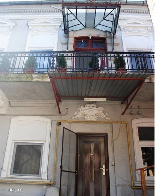 Casa de vanzare