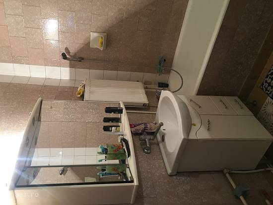 Apartament 4 camere,     ultracentral,     Bd. independentei