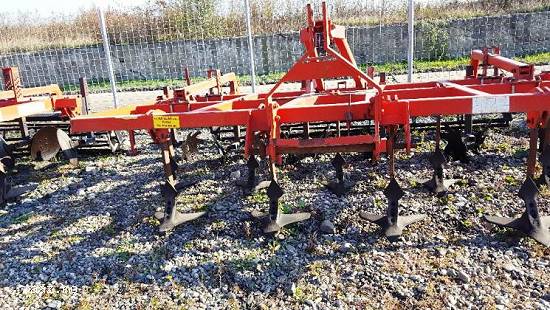 CULTIVATOR AGRICOL  4 METRI