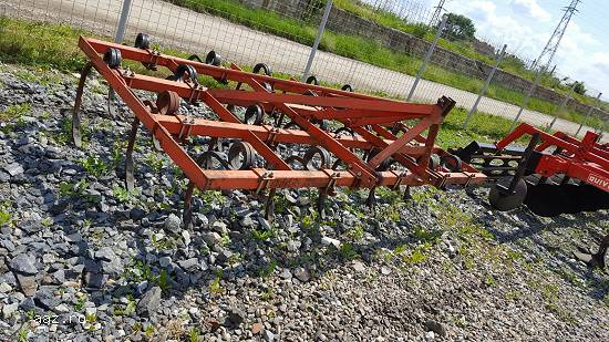 CULTIVATOR AGRICOL  3 METRI
