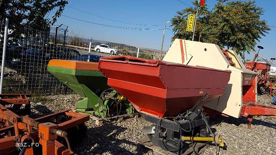 DISTRIBUITOR DE INGRASEMINTE 1500 LITRI