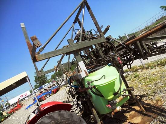 PULVERIZATOR 1000 LITRI