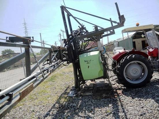 PULVERIZATOR 1000 LITRI
