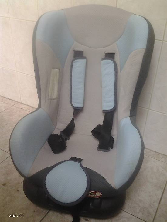 Vand scaun auto Primii Pasi,   stare foarte buna