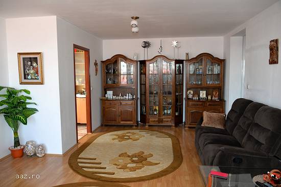 Apartament 3 camere la vila in Alba Iulia,   Zona Cetate intre Piata si Kaufland