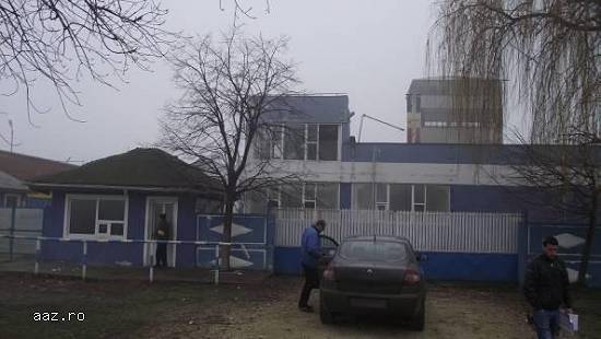 Lichidator judiciar,    vand spatiu industrial,    Ghimpati