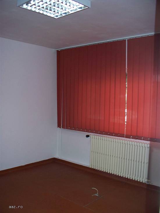Inchiriez 2 cabinete stomatologice decomandate concepute conform standard european ,   fara utilitat