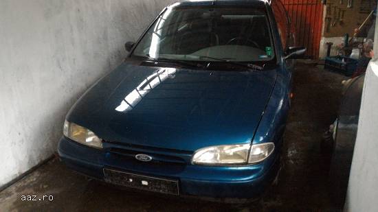 Ford Mondeo 1.8 16v