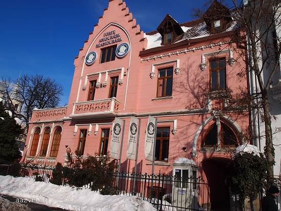 PROPRIETATE IMOBILIARĂ – TEREN ŞI VILA
