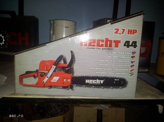 Motofierastrau 2.7 CP HECHT Profesional