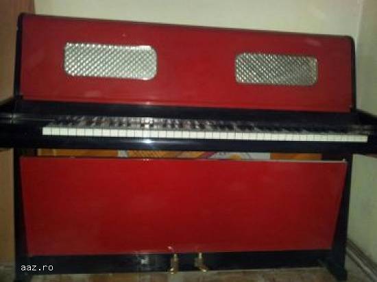 Pianina Doina cu mecanism Schwander