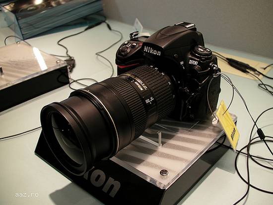 nikon d 700 dslr camera