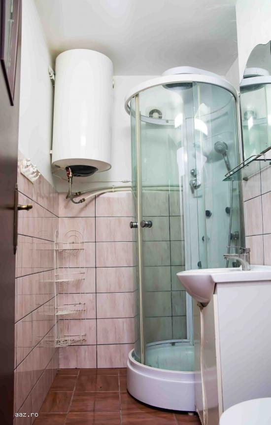 Vand Apartament 2 camere petrila