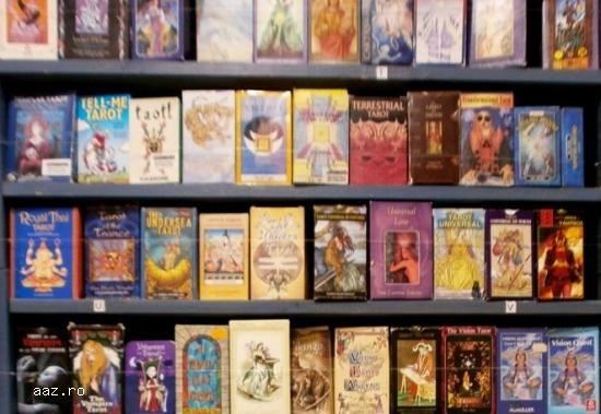 Carti tarot ,        Rider Waite,        Gilded,        +gratis cartea totul despre tarot