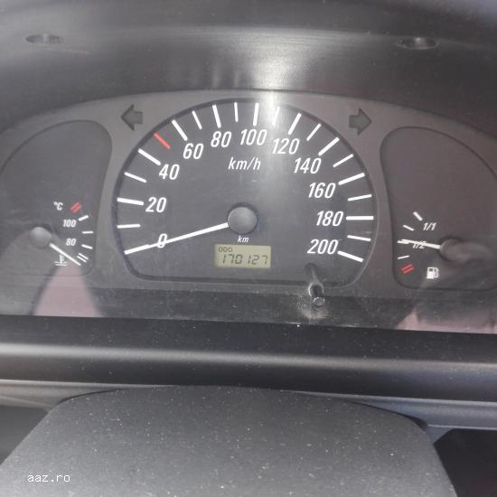 Vand Opel agila an 2002 !!!!