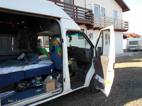 Vand masina de vacanta Ford Transit