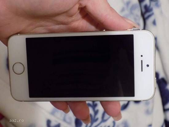 Iphone 5S gold