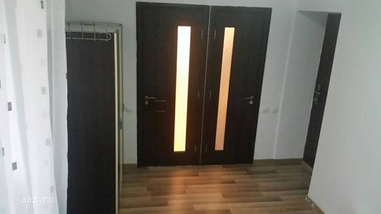 proprietar inchiriez garsoniera Berceni