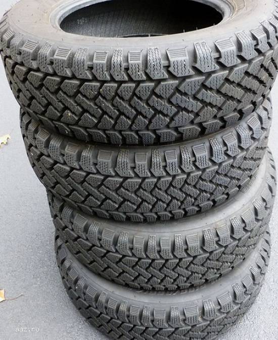 Anvelope iarna DUSTER 215/65/16