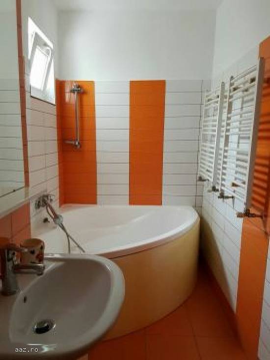 Apartament 4 camere Manastur 80 mp