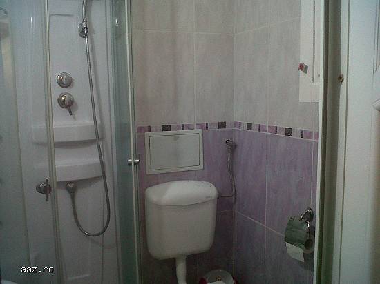 proprietar inchiriez garsoniera zona vest