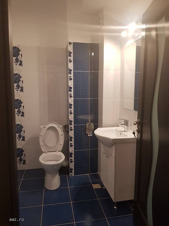 Apartament 2 camere,   decomandat,   PARTER,   Militari Auchan