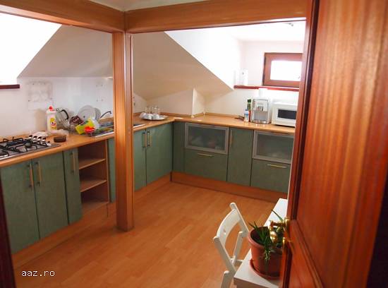 PROPRIETATE IMOBILIARA – TEREN SI VILA