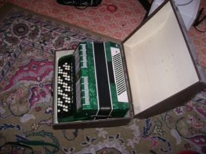 vand armonica  sau schimb