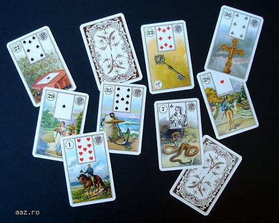 Carti tarot Piatnik lenormand+gratis cartea in limba romana