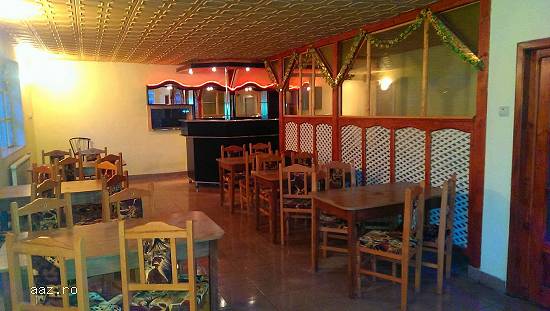 Casă,   restaurant,  seră