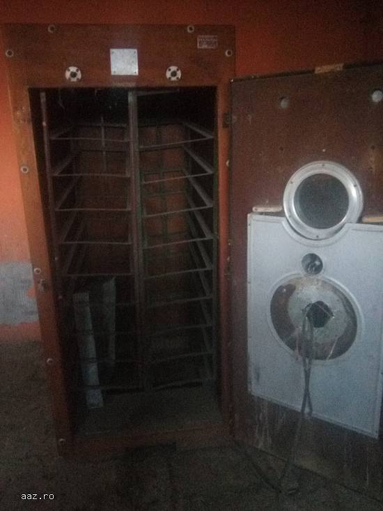 Incubator