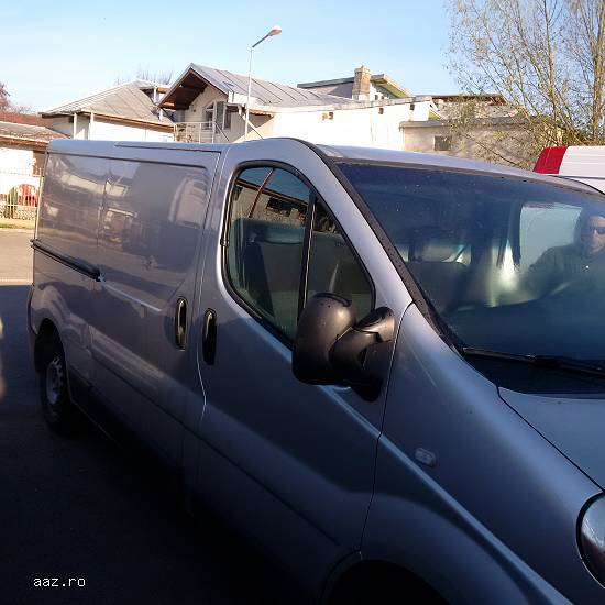 Vand AUTOUTILITARA RENAULT TRAFIC