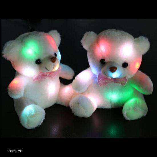 Ursulet de plus cu Lumini si buton de "I Love You"