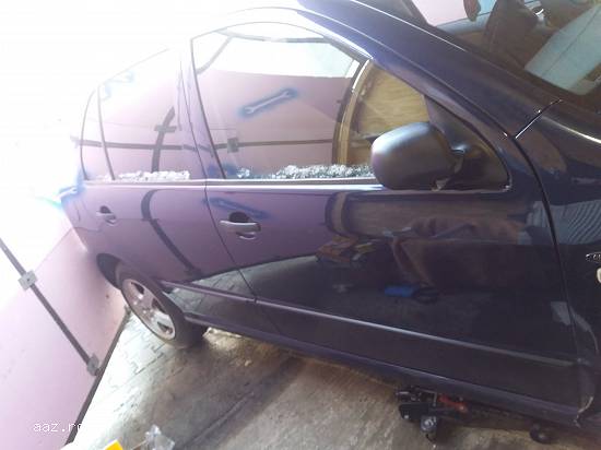 Dezmembrez skoda fabia 1.4 benzina