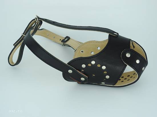 Botnita  piele Staff cu decoratiuni