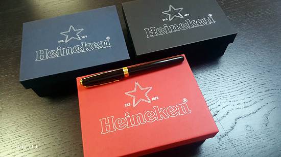 Cutie rigida cu capac pentru accesorii