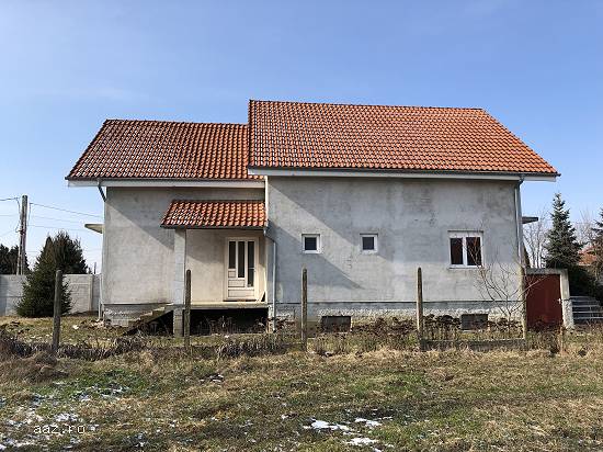 De vânzare urgent casă S+P+M + teren 25 ari,     strada Dara,     Satu Mare