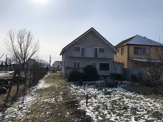De vânzare urgent casă S+P+M + teren 25 ari,     strada Dara,     Satu Mare