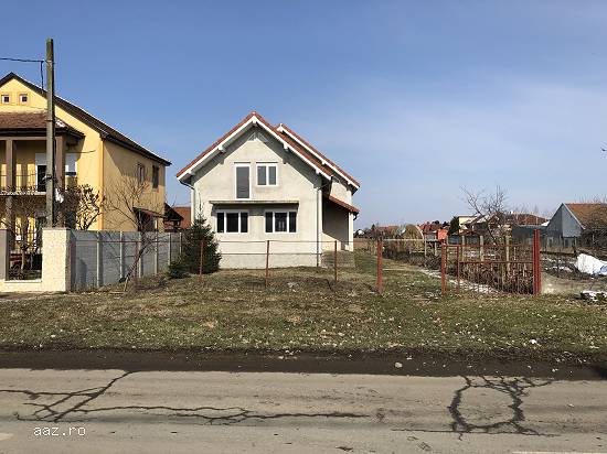 De vânzare urgent casă S+P+M + teren 25 ari,     strada Dara,     Satu Mare