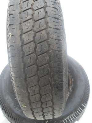 VAND 2 cauciucuri cu tot cu jenti pentru ford transit 185-75-R14C