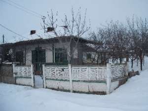 Casa ieftina de vanzare,    la tara,    in judetul Giurgiu