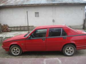 Dezmembrez Alfa 75,  2000 td