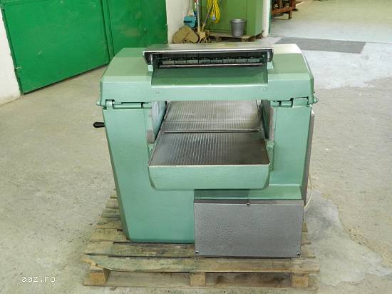 Masina de rindeluit la grosime SH 1127