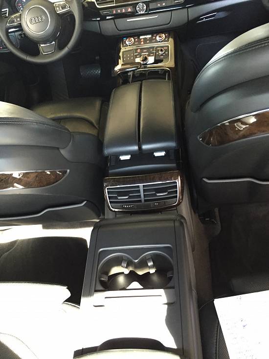 AUDI A8